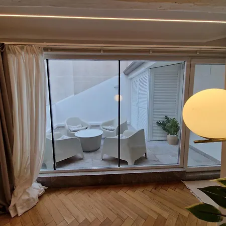 Roof Appartement *